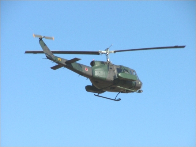 �@�̗��e�̃|�b�h���瓊�����܂��B