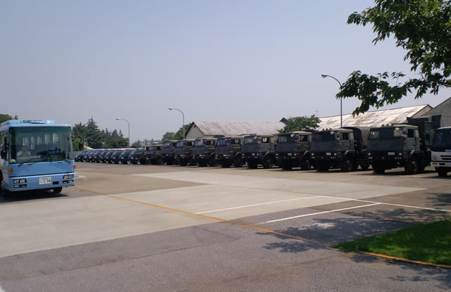 �ʐM���ƃ��^�C������o�X